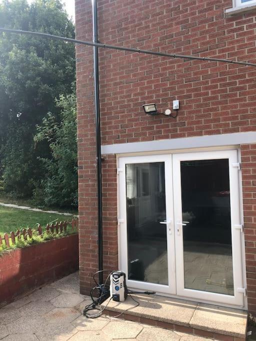 Belfast Private Room, En-Suite & Own Access Ngoại thất bức ảnh